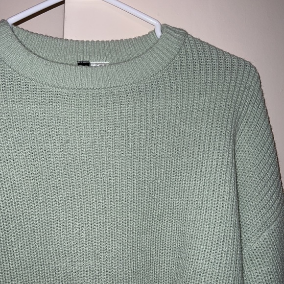 H&M Knitted Longsleeve Top - Picture 2 of 3